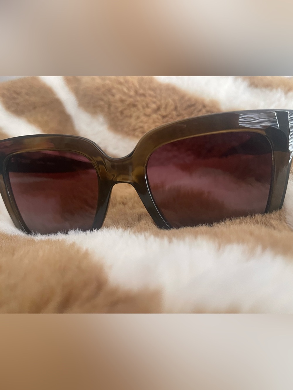 Ouay Olive Brown Gradient Lens Women's Sunglasses
